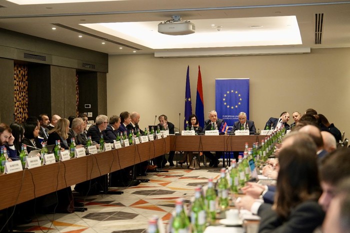 Ռուսաստանը շարունակում է հարցադրել Հայաստանի ԵՄ-ին անդամակցման մասին որոշումը