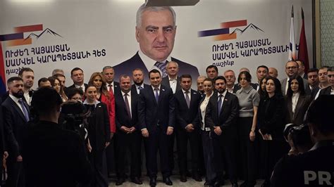 «Ուժեղ Հայաստան» կուսակցության առաջնորդը պնդում է, որ իշխանությունները ձայնագրությունների միջոցով փորձում են շեղել ուշադրությունը կաշառքների հարցից